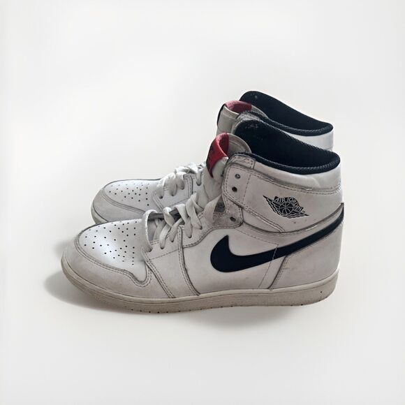 Air Jordan 1 Retro 2016 High OG Yin Yang Sneakers Youth Size 6  #575441-102 main image 12